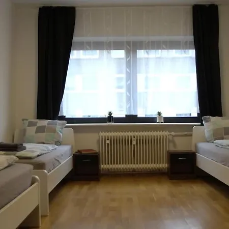 شقة Maye Oberhausen City Deluxe 3 *
