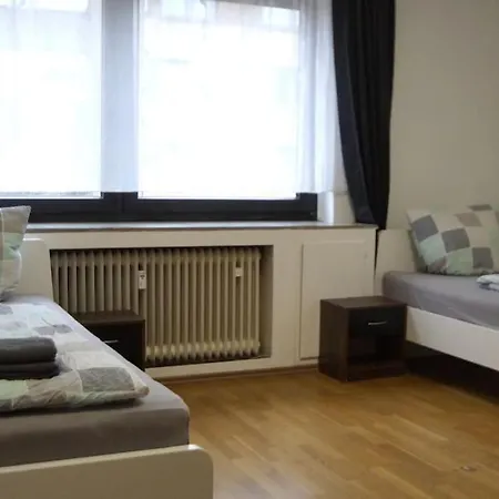 Maye Oberhausen City Deluxe 3 *